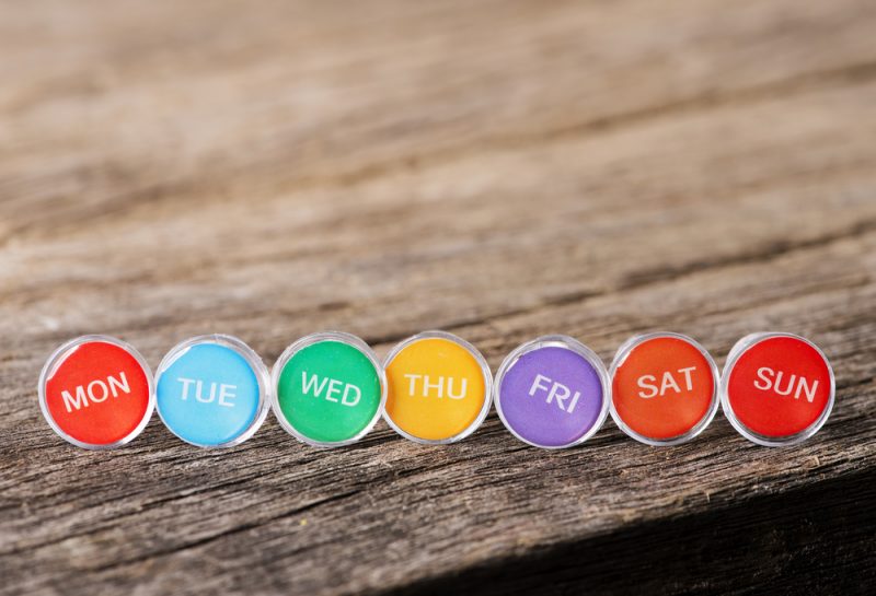 buttons with weekdays e1524496638203